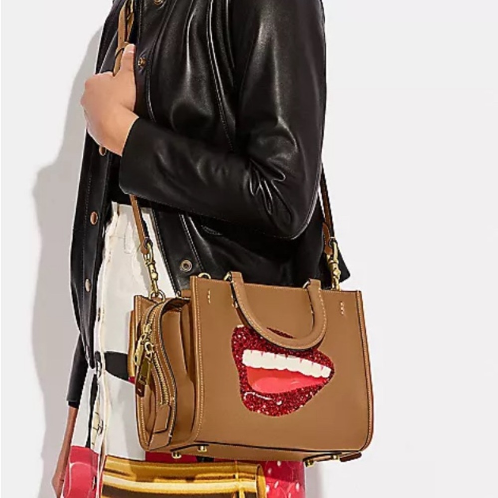 Authentic COACH 1941 glovetanned leather sequins lips satch/should/Crosby - Picture 15 of 16